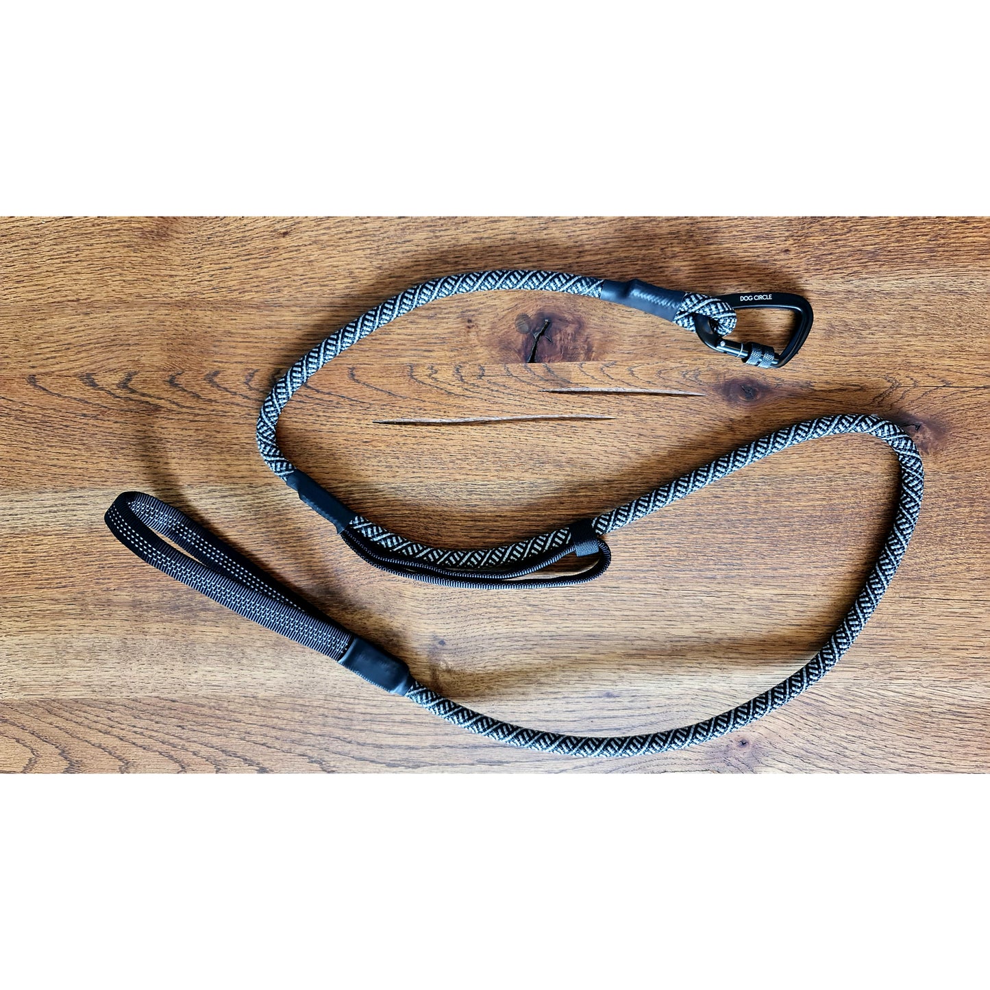 Double Handle Carabiner Dog Rope Leash - Black & White